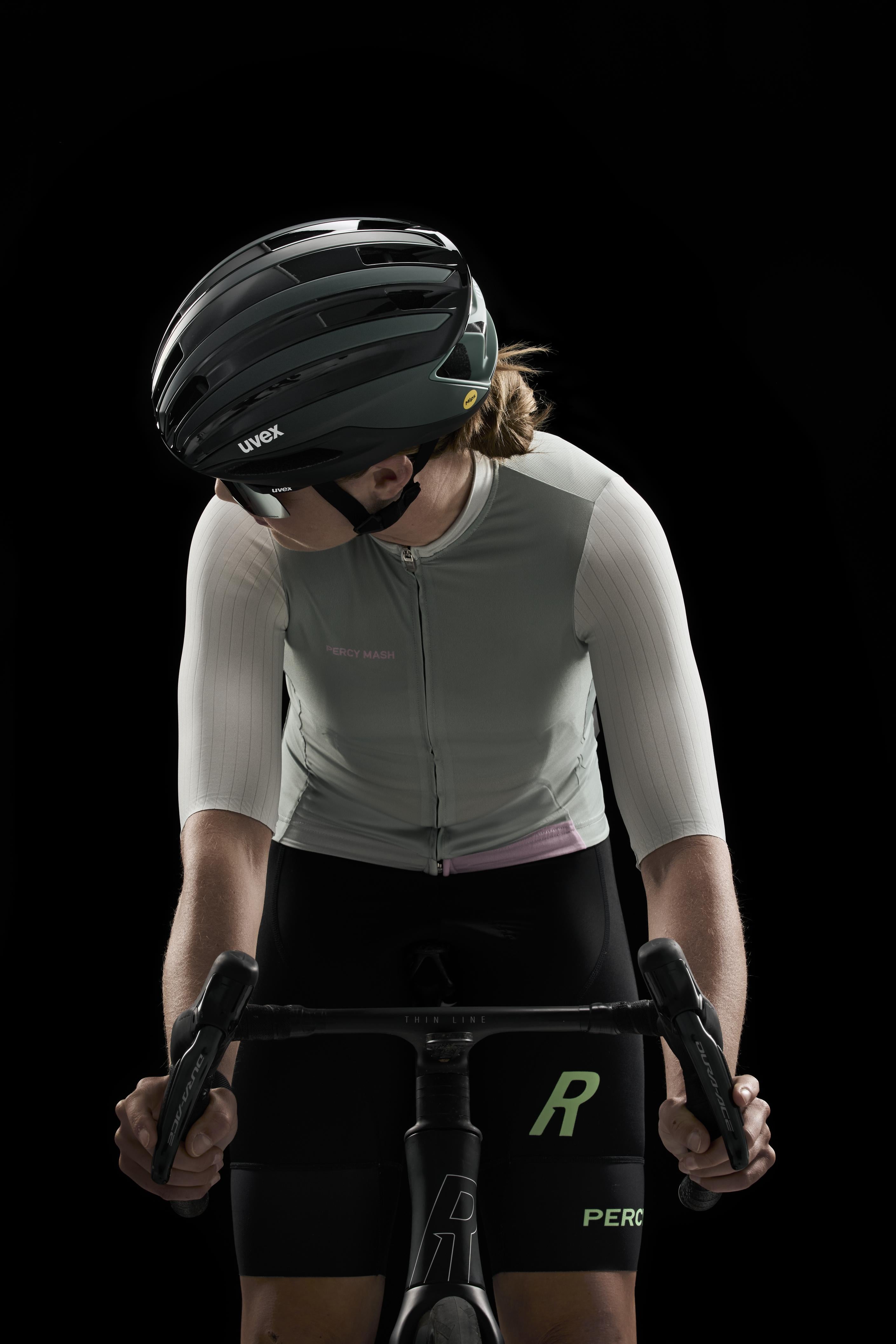 uvex surge aero MIPS